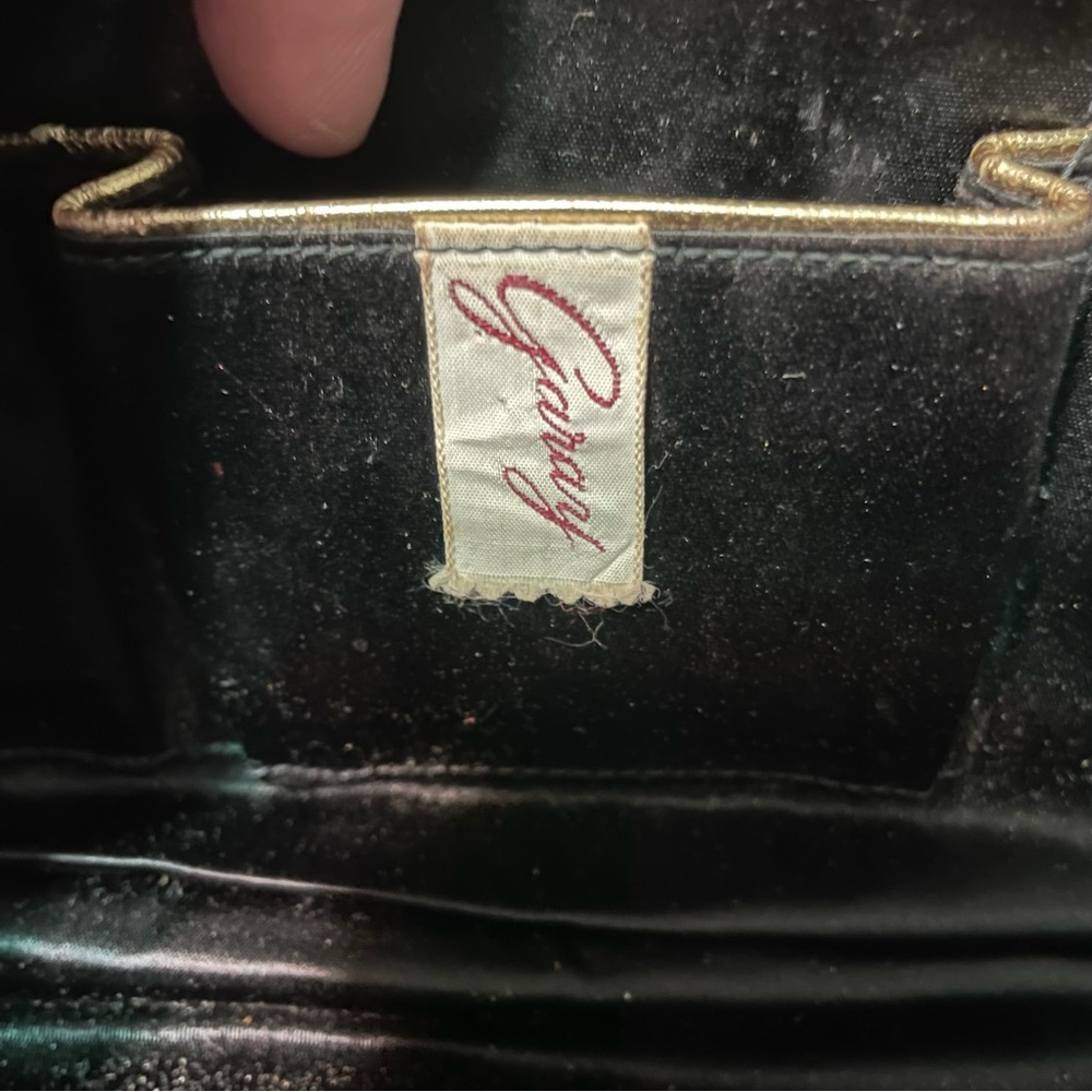 Black clutch - Picture 2 of 5